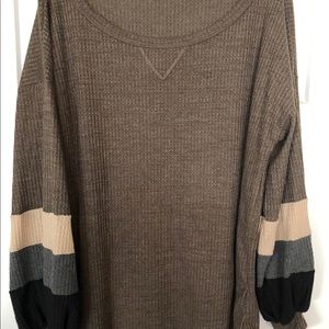Women’s boutique top